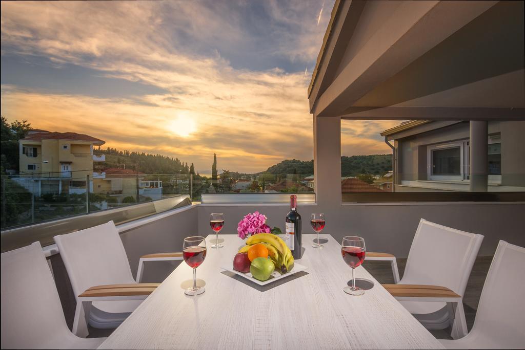 Albatros Hotel Sívota Dış mekan fotoğraf