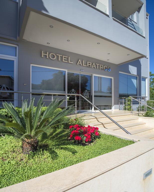Albatros Hotel Sívota Dış mekan fotoğraf